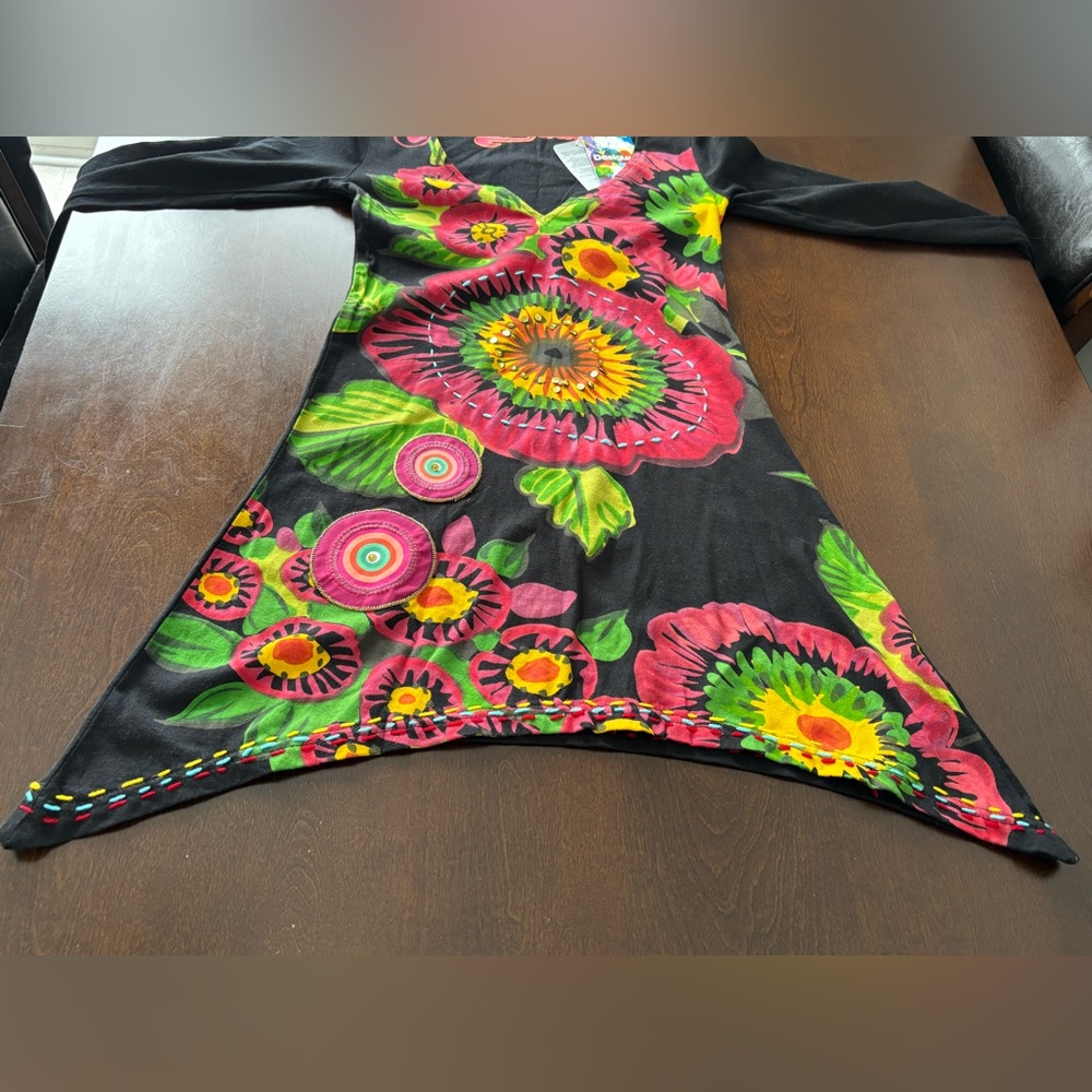 DESIGUAL Floral Print Sequin Embroidered Asymmetric Long Sleeve XS Tunic Top NEW - Picture 8 of 11